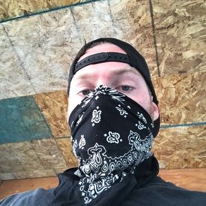 Meet your Posher, Tom